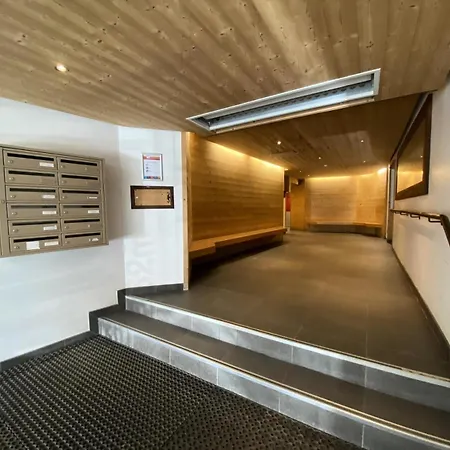 Apartment Du Lou - Location: De 38 M2 Au 7eme Etage, Skis Aux Pieds, Balcon Expose Sud Mae-9021
